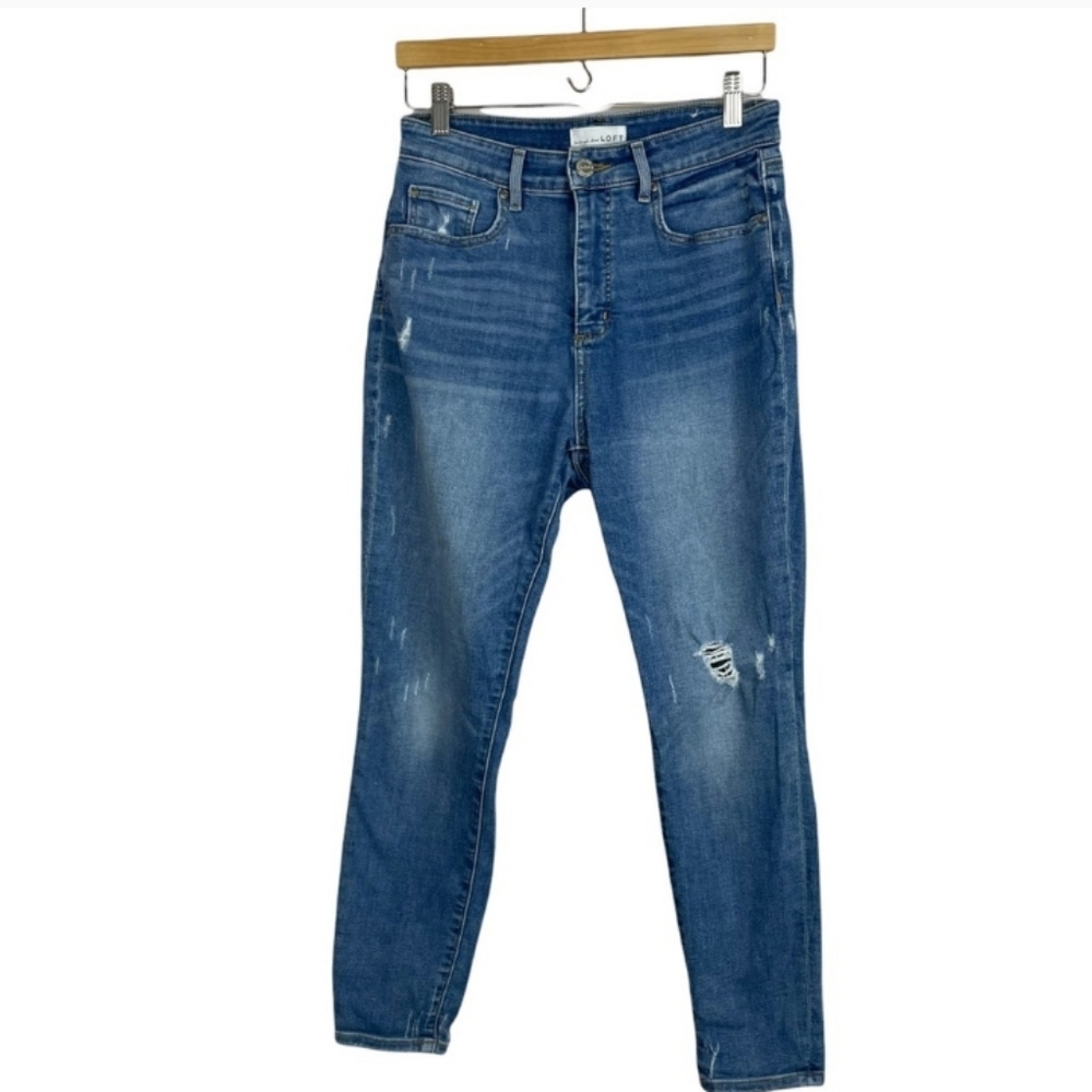 LOFT Curvy High Waisted Skinny Jeans Medium Wash Distressed Faded Feathered